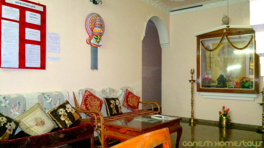 Ganesh House Homestay Kovalam Bagian luar foto