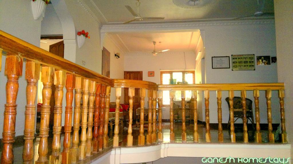 Ganesh House Homestay Kovalam Bagian luar foto