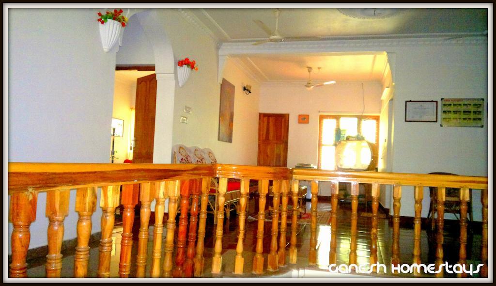 Ganesh House Homestay Kovalam Bagian luar foto