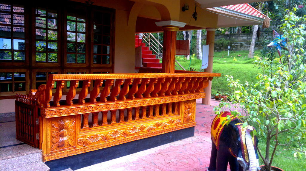 Ganesh House Homestay Kovalam Bagian luar foto