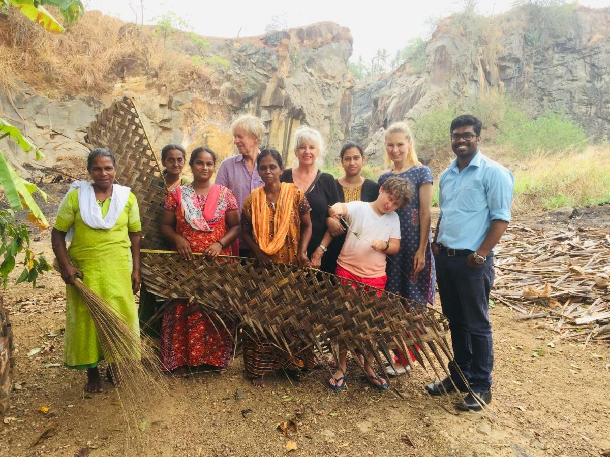 Ganesh House Homestay Kovalam Bagian luar foto